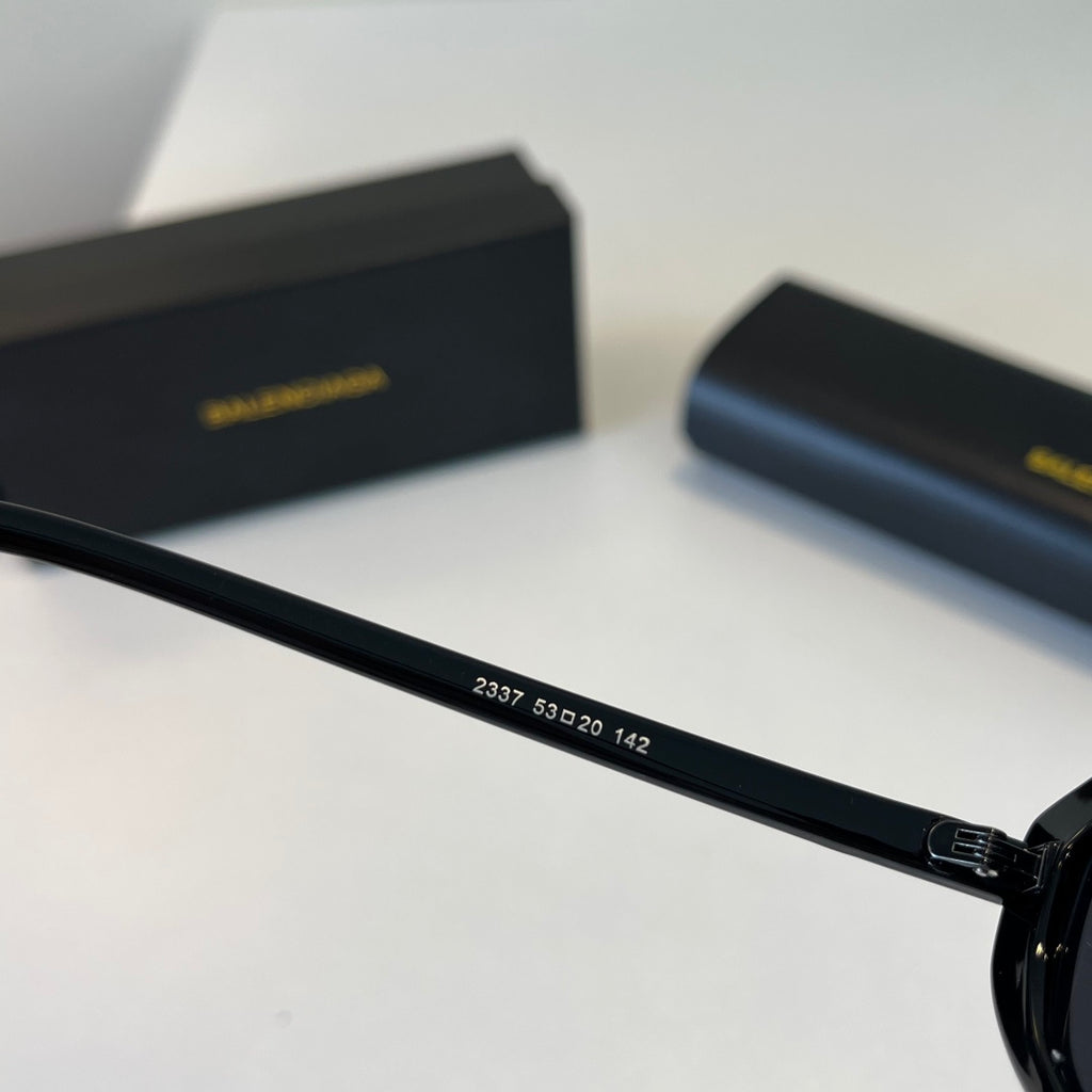 Balenciaga Rectangular Silver Lens Sunglasses for Men & Women - 382907 - detail image 9