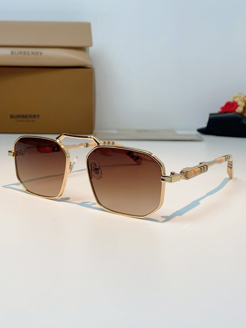 Burberry Metal Fashion Brown Lens Sunglasses for Men & Women