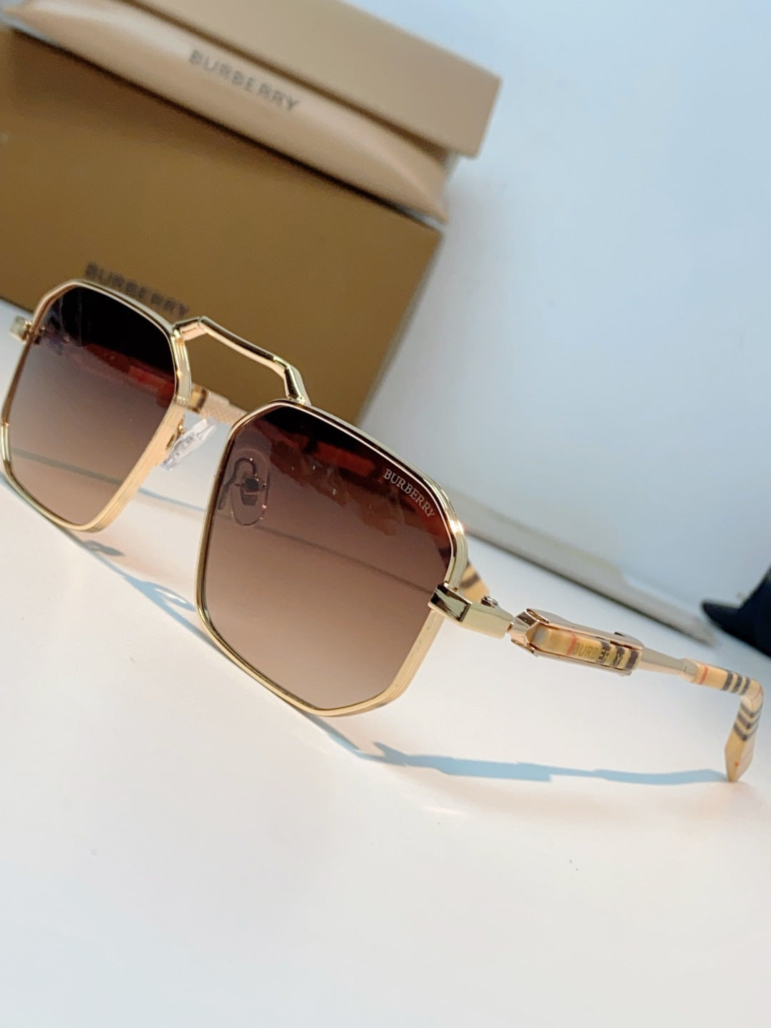 Burberry Metal Fashion Brown Lens Sunglasses for Men & Women - detail image 7