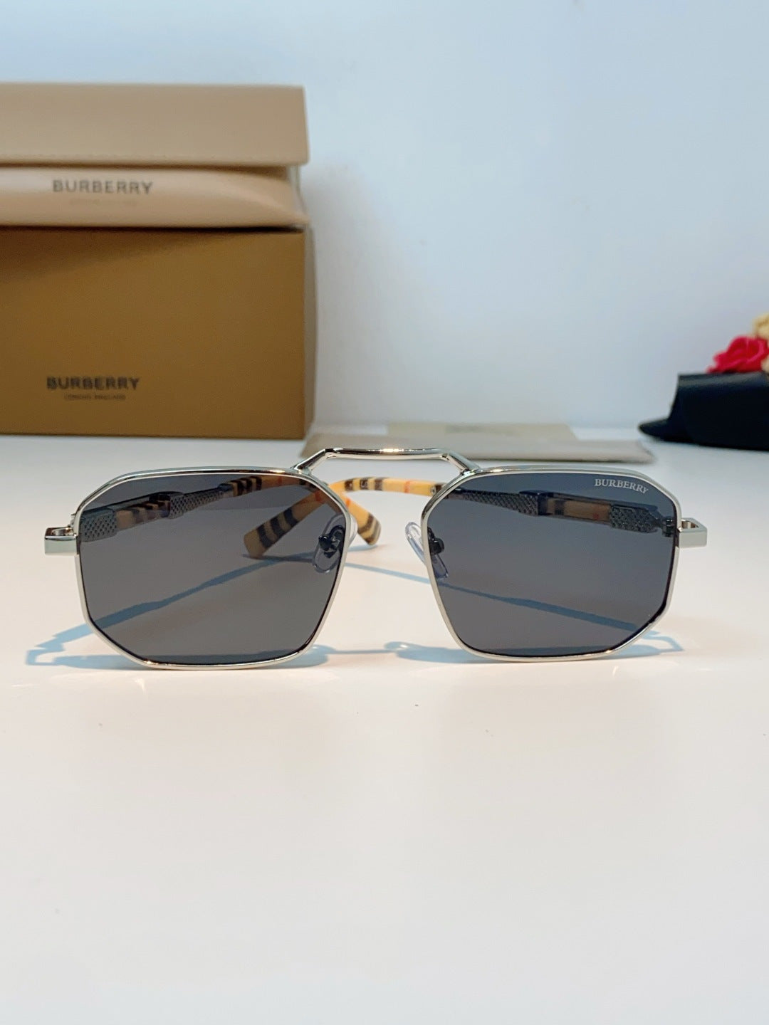 Burberry Metal Fashion Black Lens Sunglasses for Men & Women - 358618 - detail image 2