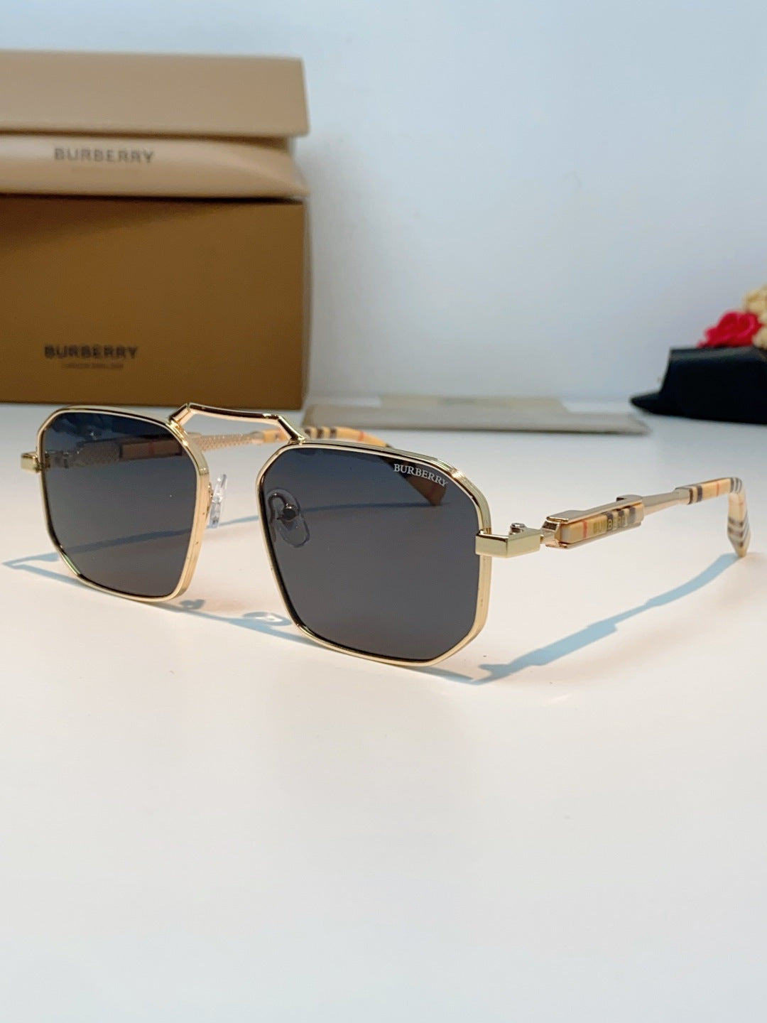 Burberry Metal Fashion Black Lens Sunglasses for Men & Women