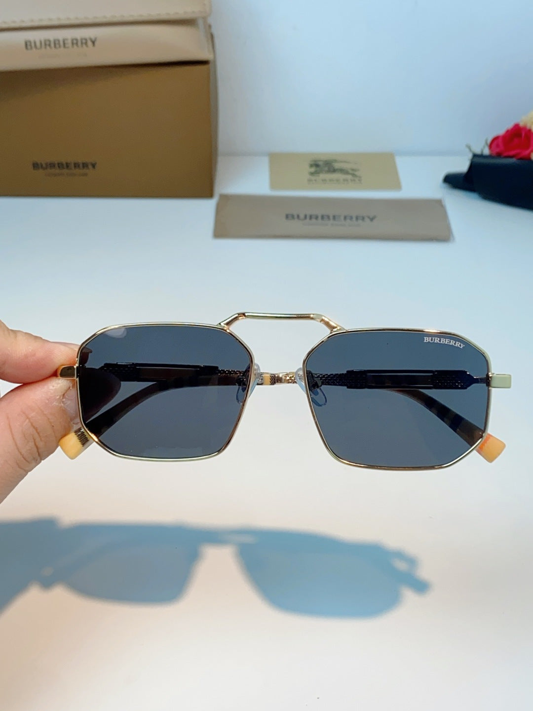 Burberry Metal Fashion Black Lens Sunglasses for Men & Women - detail image 4
