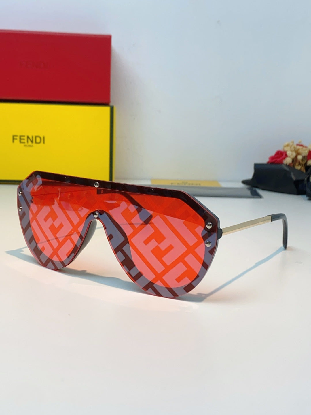 Fendi Lightweight Rimless Pink Lens Sunglasses for Men & Women