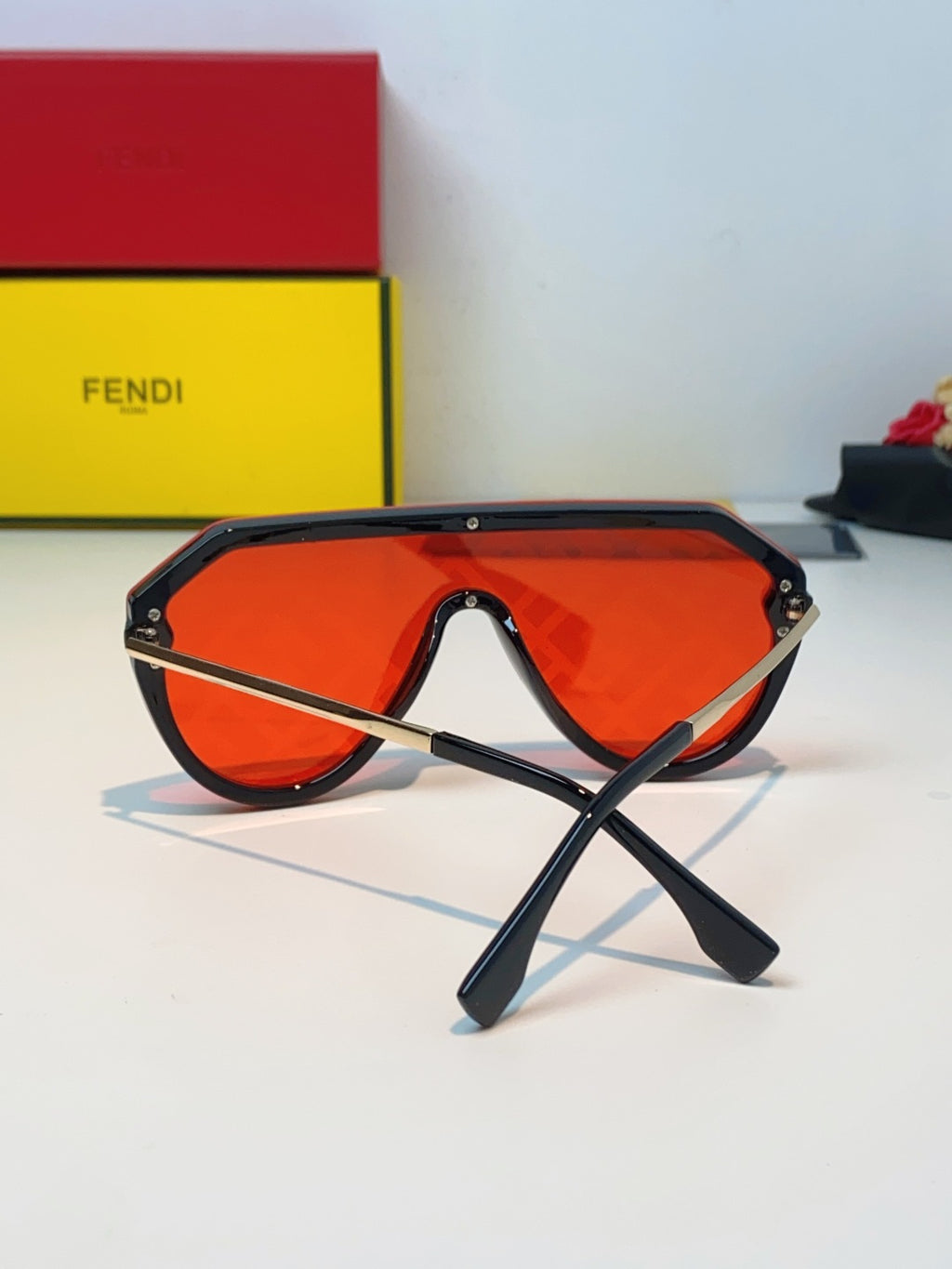 Fendi Lightweight Rimless Pink Lens Sunglasses for Men & Women - detail image 3