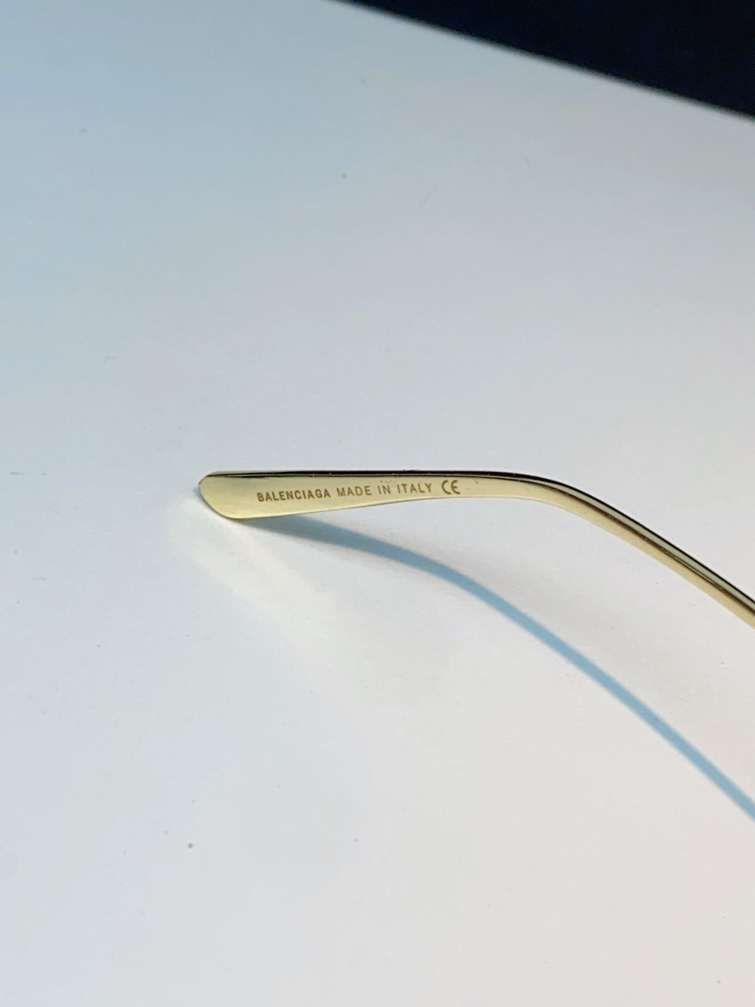 Balenciaga Lightweight Rimless Gold Lens Sunglasses for Men & Women - 399134 - detail image 9