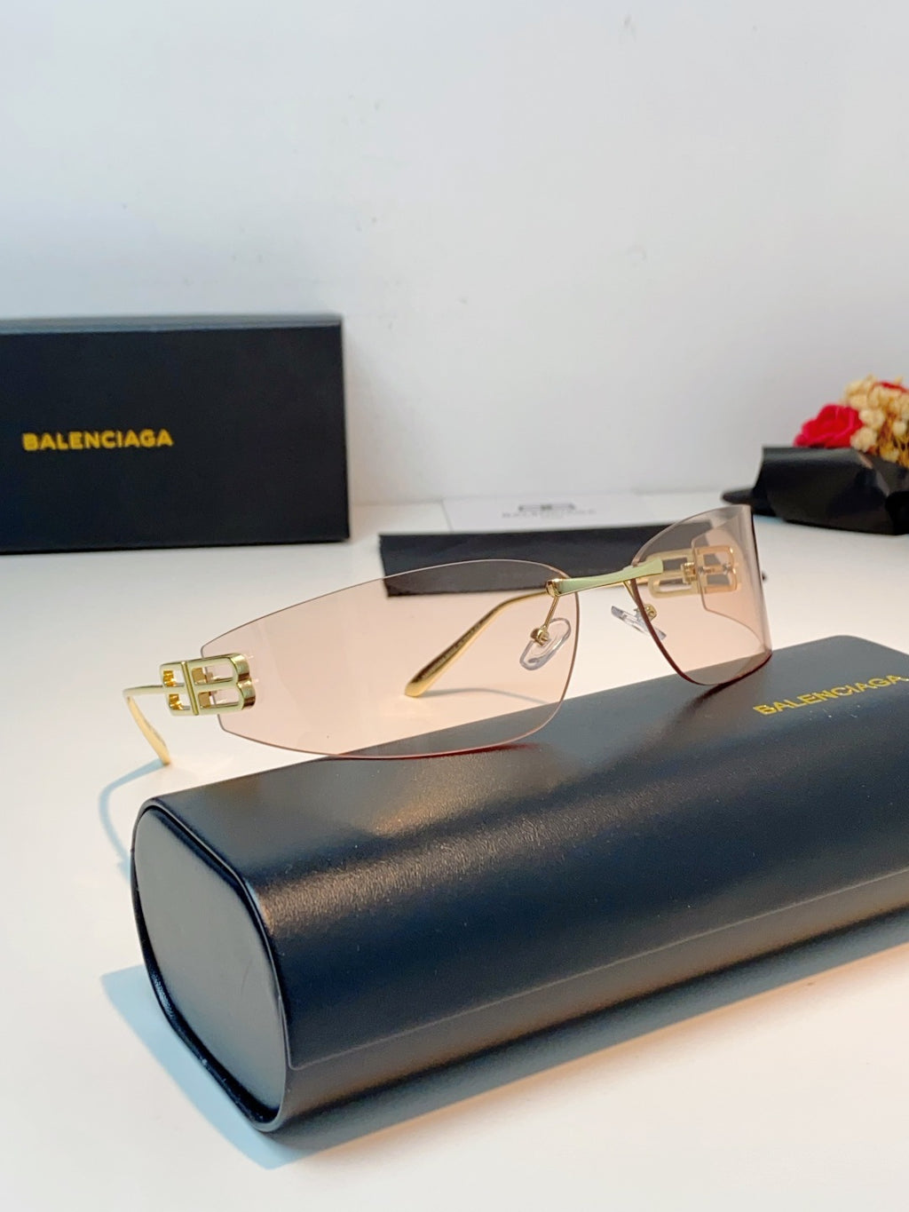 Balenciaga Lightweight Rimless Gold Lens Sunglasses for Men & Women - 399134 - detail image 11