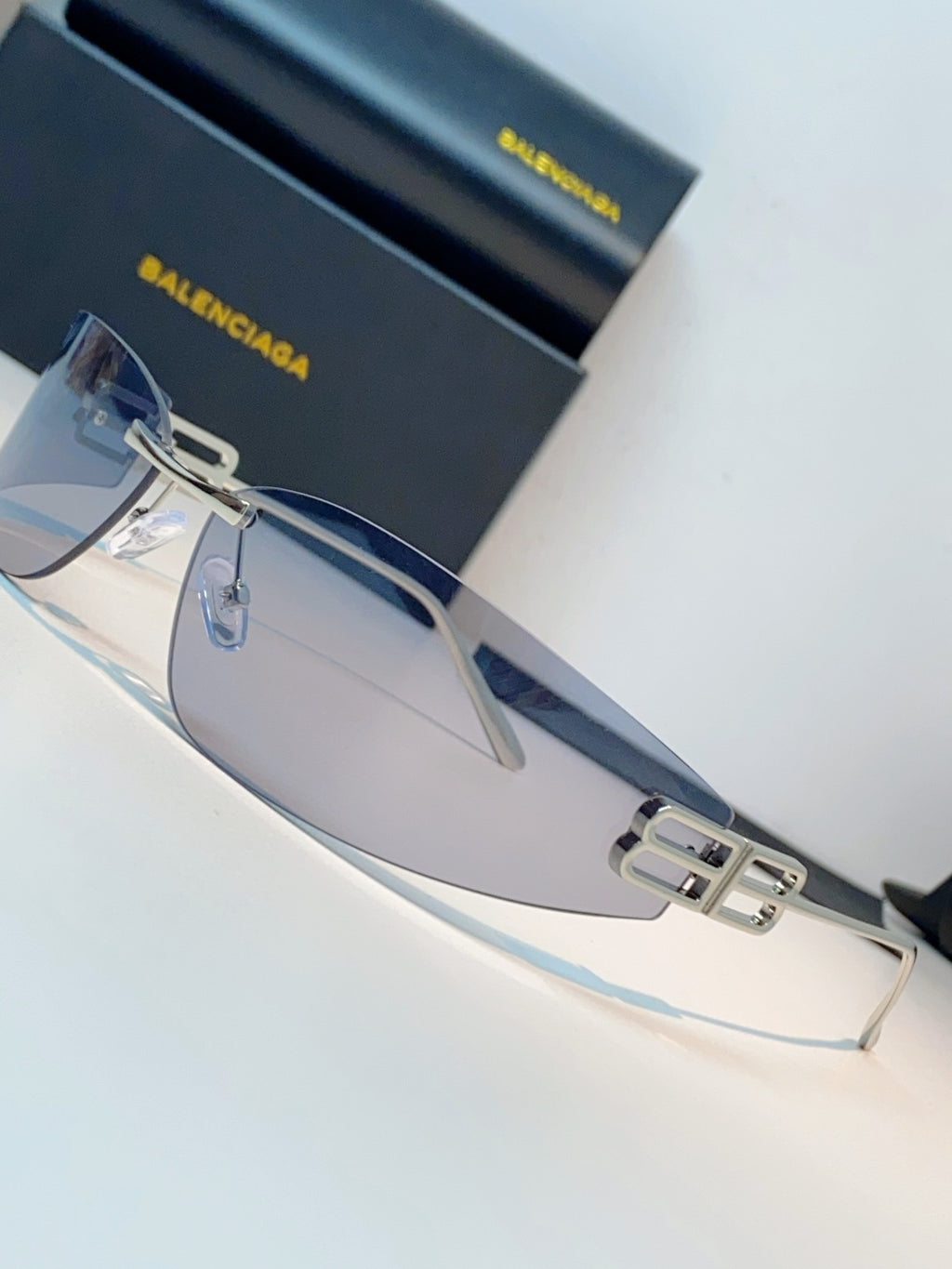 Balenciaga Lightweight Rimless Gray Lens Sunglasses for Men & Women - 399135 - detail image 7