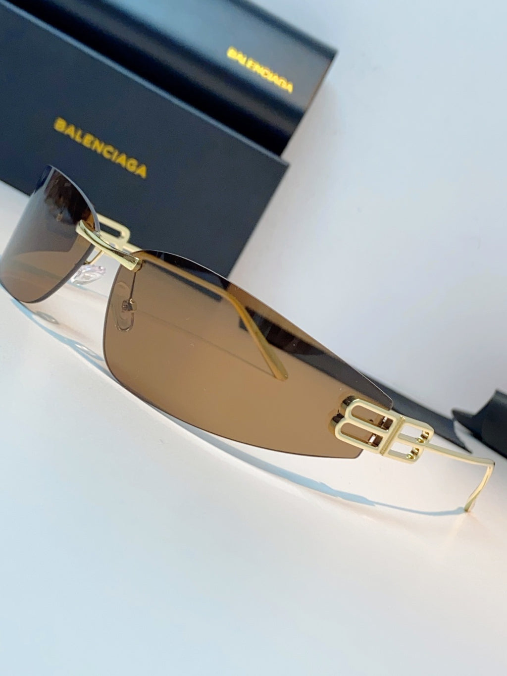 Balenciaga Lightweight Rimless Brown Lens Sunglasses for Men & Women - 399136 - detail image 7