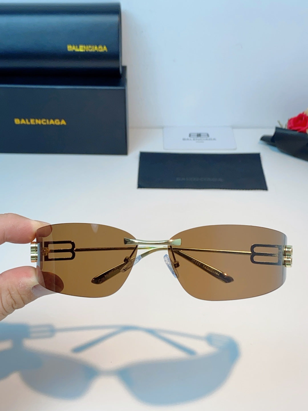 Balenciaga Lightweight Rimless Brown Lens Sunglasses for Men & Women - 399136 - detail image 4