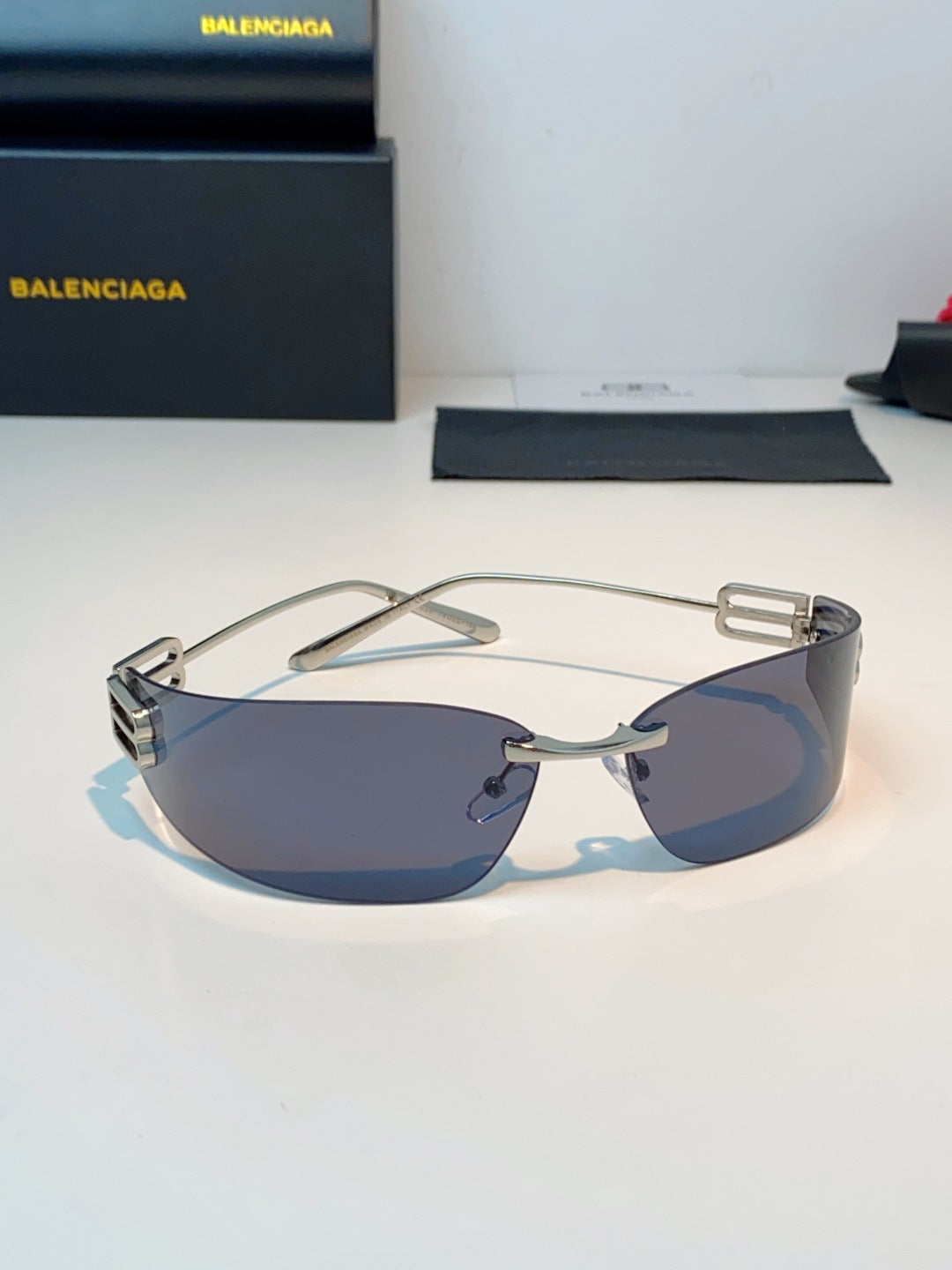 Balenciaga Lightweight Rimless Gray Lens Sunglasses for Men & Women - 399137 - detail image 2