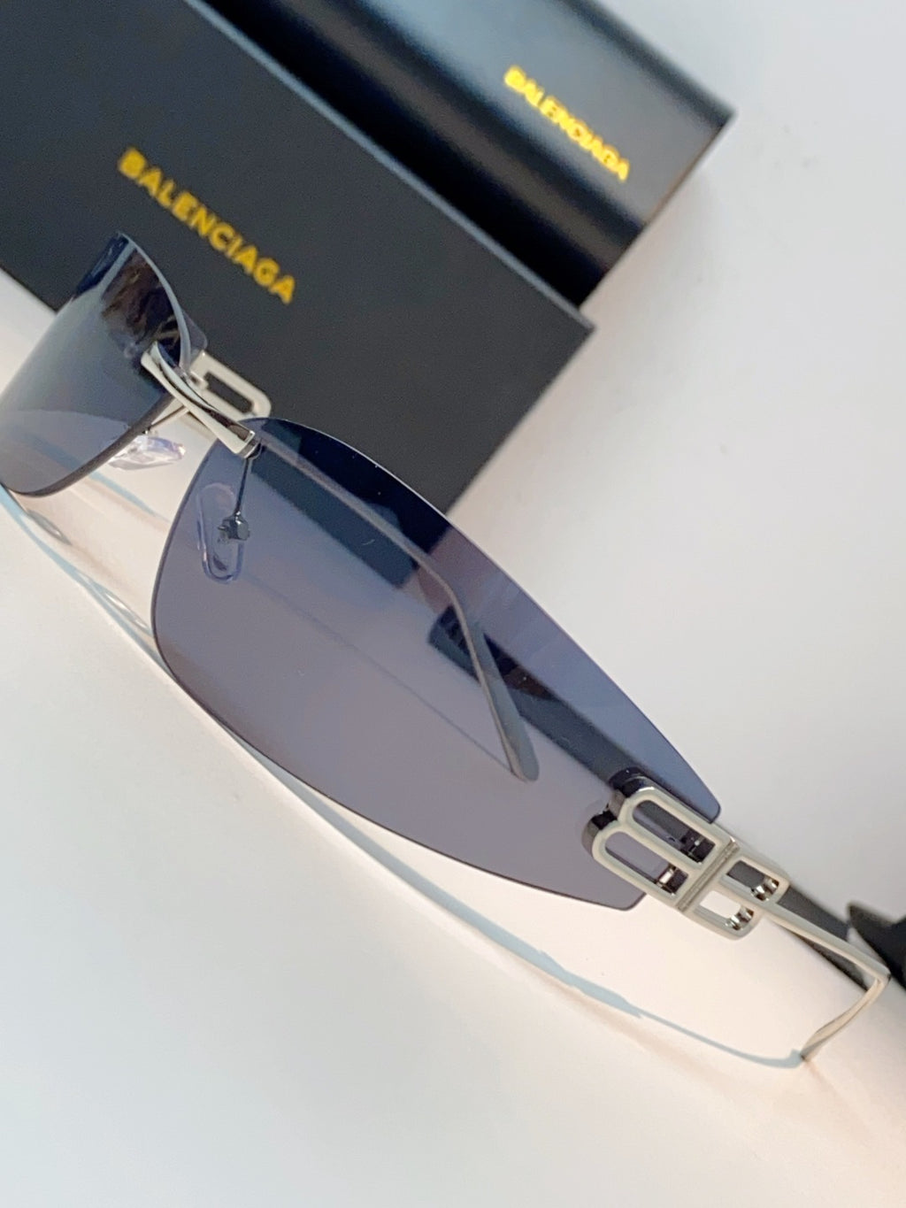 Balenciaga Lightweight Rimless Gray Lens Sunglasses for Men & Women - 399137 - detail image 7