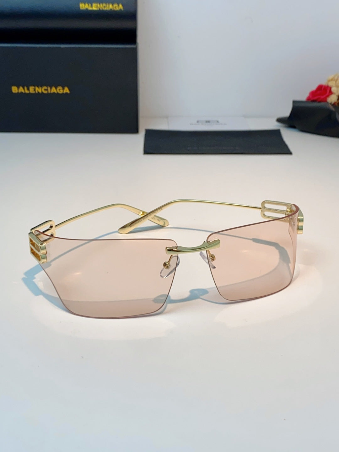 Balenciaga Lightweight Rimless Gold Lens Sunglasses for Men & Women - detail image 2