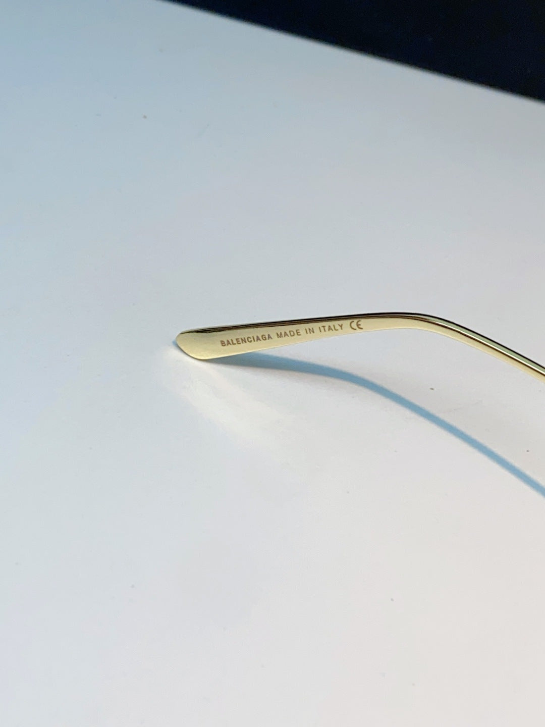 Balenciaga Lightweight Rimless Gold Lens Sunglasses for Men & Women - detail image 9