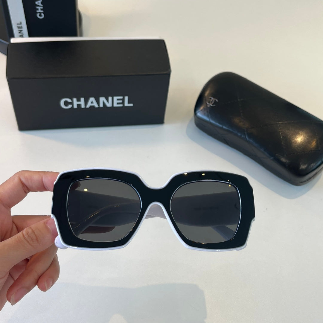 Chanel Fashion Black Lens Sunglasses for Men & Women - 431543 - detail image 5