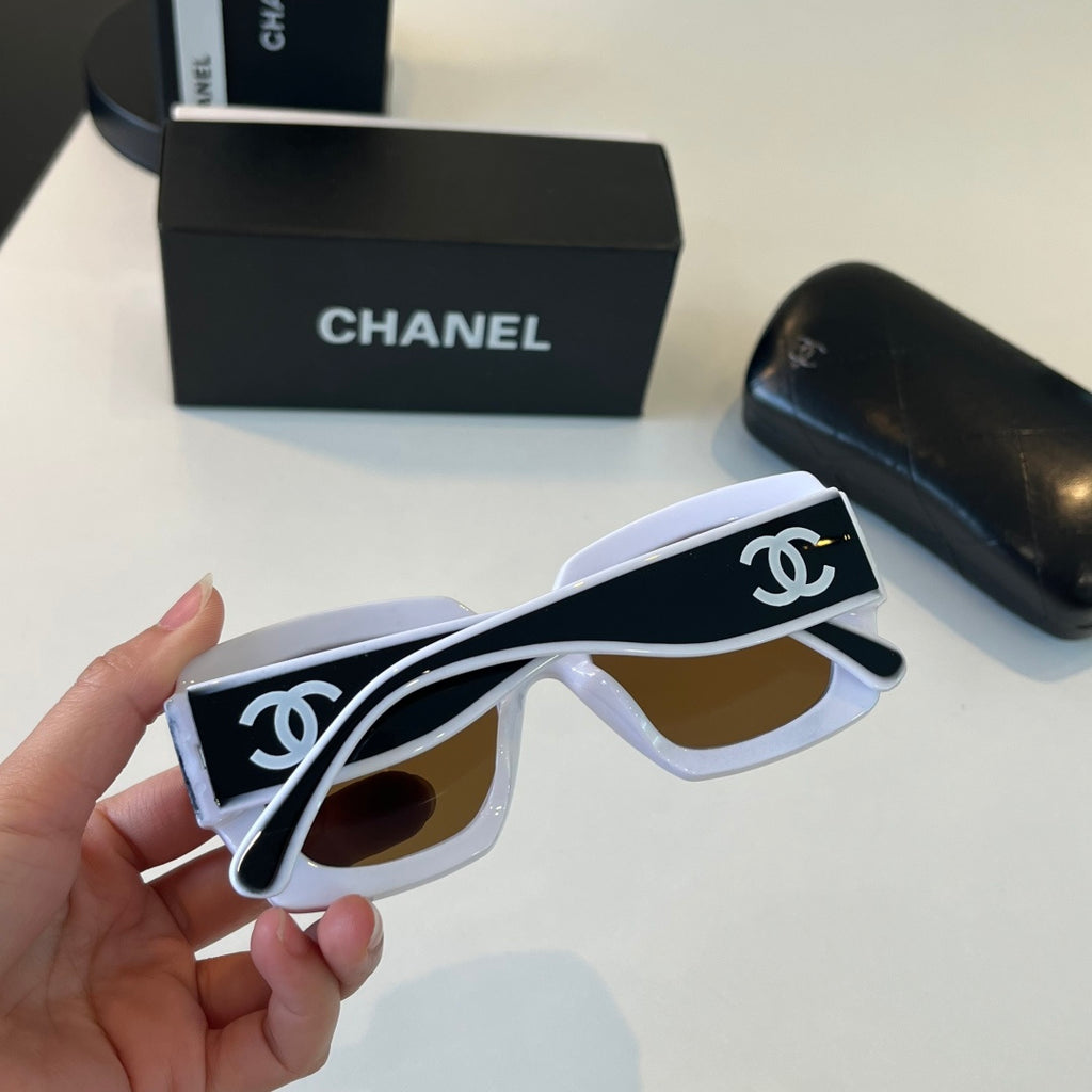 Chanel Fashion Black Lens Sunglasses for Men & Women - 493558 - detail image 8