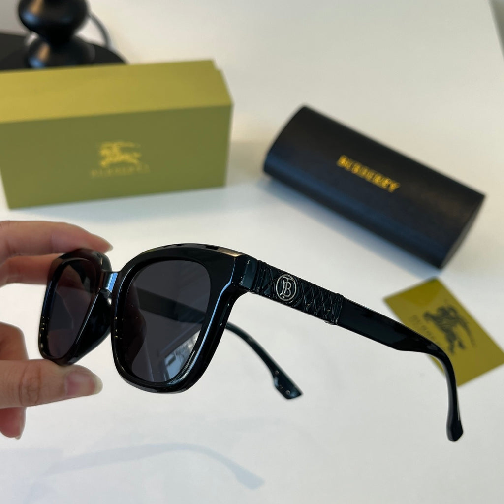 Burberry Folding Fashion Black Lens Sunglasses for Men & Women - 487434 - detail image 4