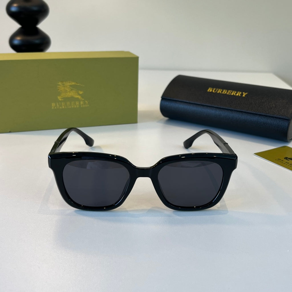 Burberry Folding Fashion Black Lens Sunglasses for Men & Women - 487434 - detail image 2