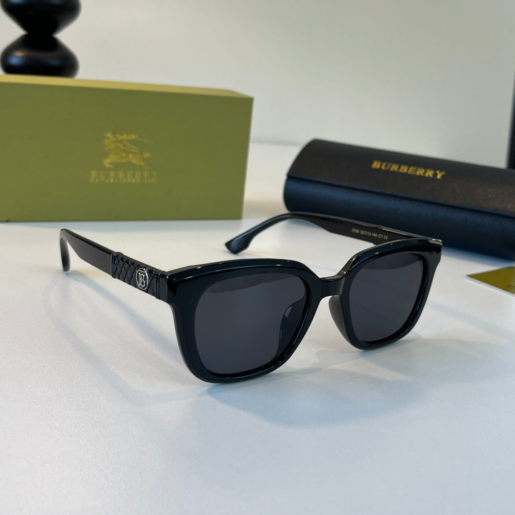 Burberry Folding Fashion Black Lens Sunglasses for Men & Women - 432496