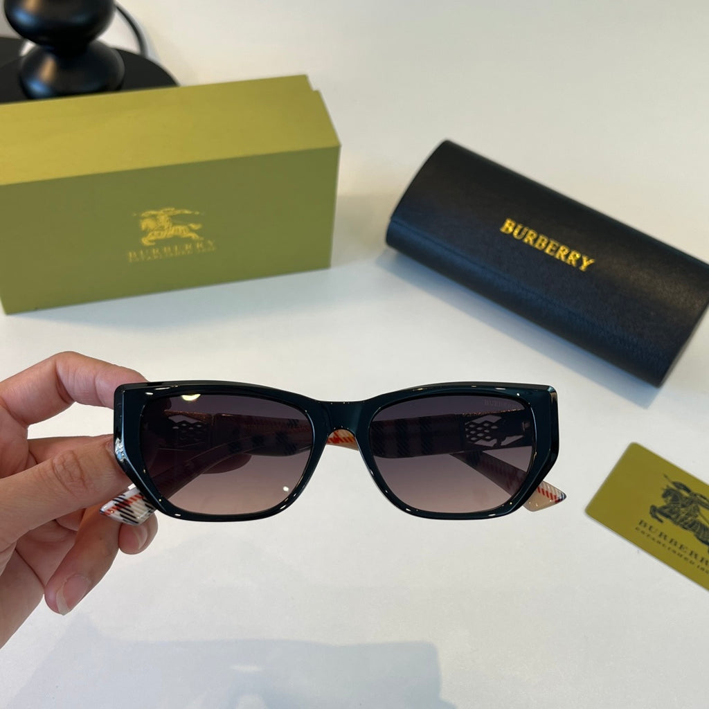 Burberry Folding Fashion Black Lens Sunglasses for Men & Women - 399076 - detail image 5