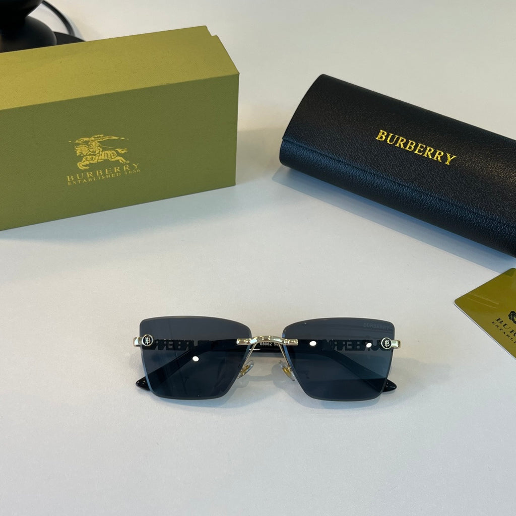 Burberry Fashion Blue Lens Sunglasses for Men & Women - 399078 - detail image 4
