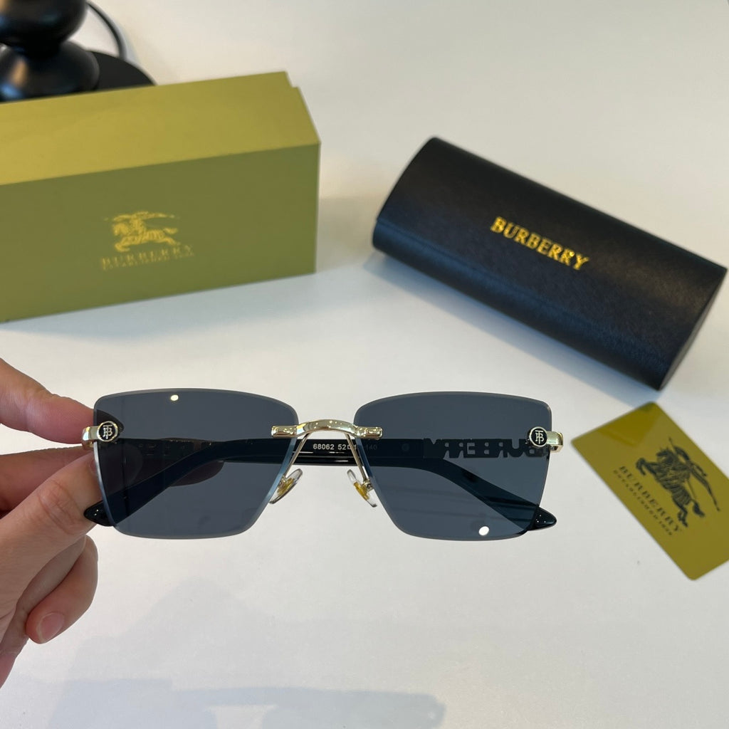 Burberry Fashion Blue Lens Sunglasses for Men & Women - detail image 5