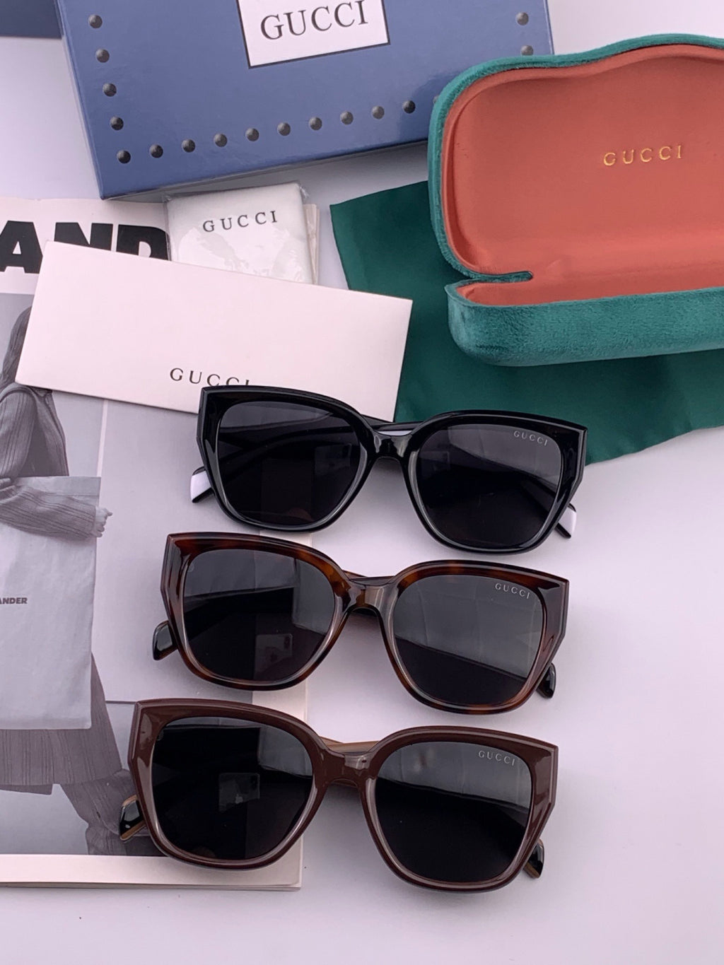 Gucci G0822 Polarized Square Black Lens Sunglasses for Men & Women - detail image 5