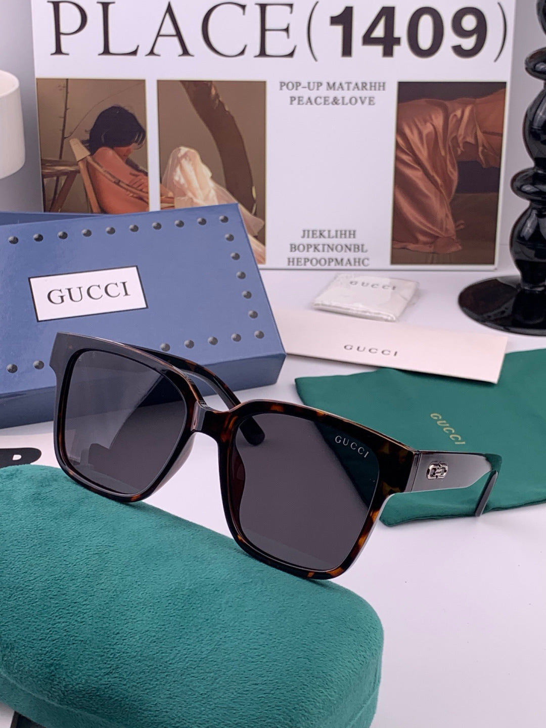 Gucci G4234 Polarized Square Gold Lens Sunglasses for Men & Women - detail image 3