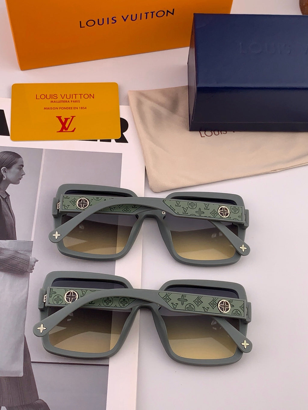 Louis Vuitton L4590 Polarized Square Blue Lens Sunglasses for Men & Women - detail image 4