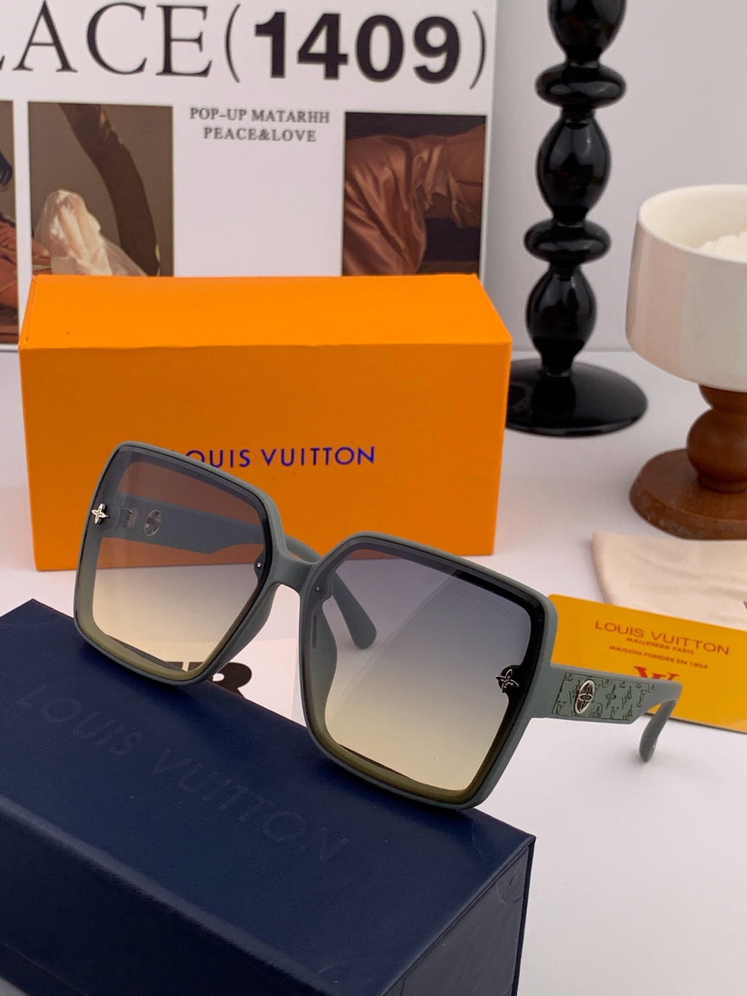 Louis Vuitton L4590 Polarized Square Blue Lens Sunglasses for Men & Women
