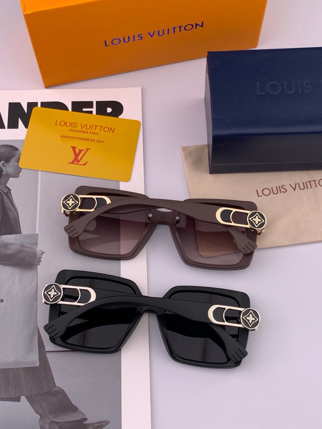 Louis Vuitton L5304 Polarized Square Gold Lens Sunglasses for Men & Women - detail image 6