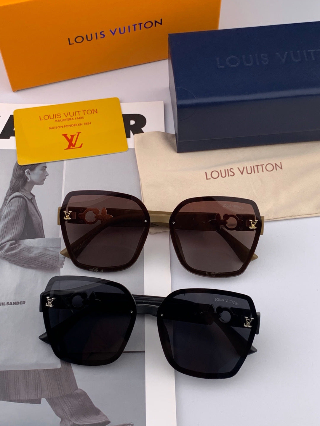 Louis Vuitton L4991 Polarized Square Gold Lens Sunglasses for Men & W - 431219 - detail image 6