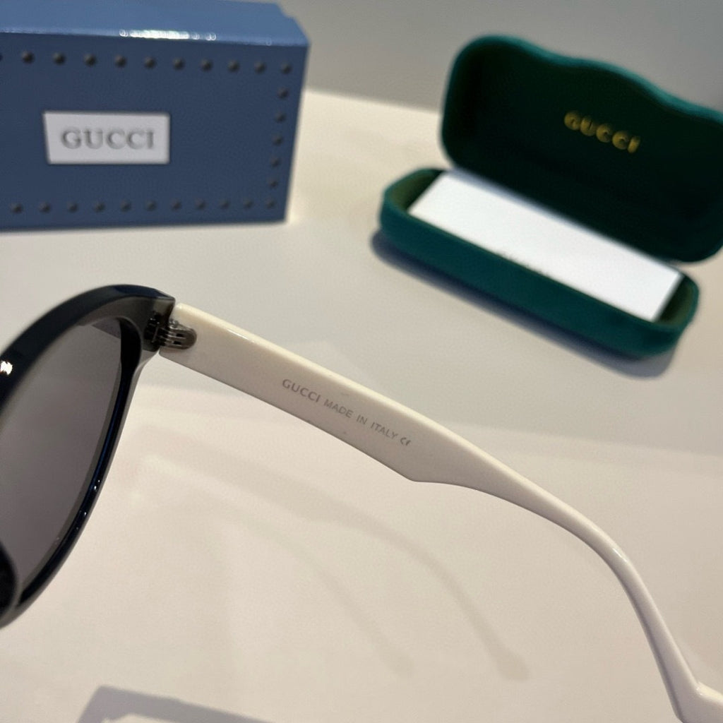 Gucci Oversized Black Lens Sunglasses for Women - 464970 - detail image 8