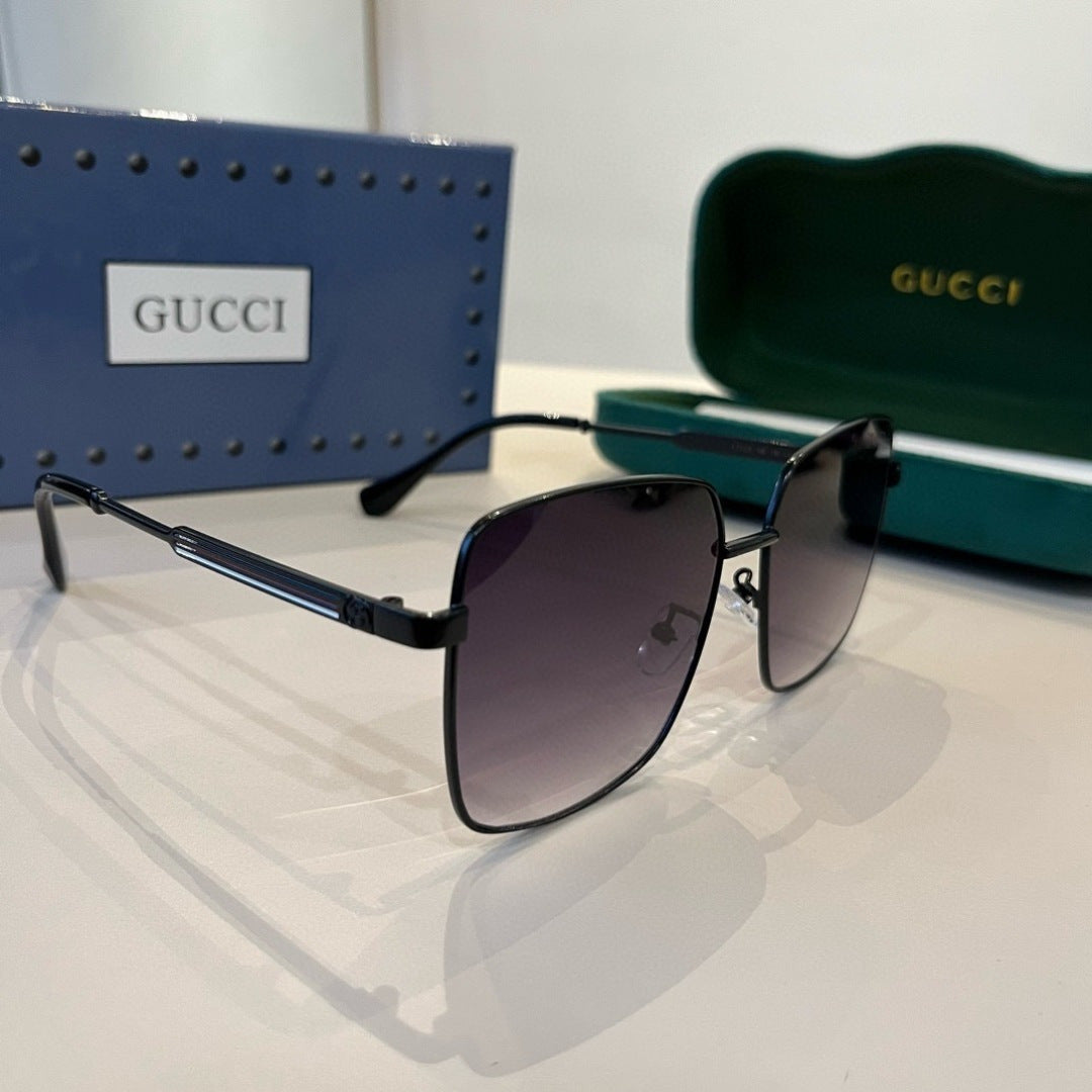 Gucci Metal Aviator Black Lens Sunglasses for Men & Women - 464972