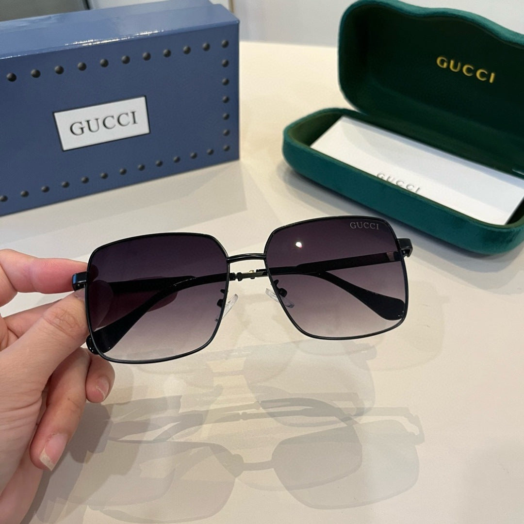 Gucci Metal Aviator Black Lens Sunglasses for Men & Women - 464972 - detail image 4