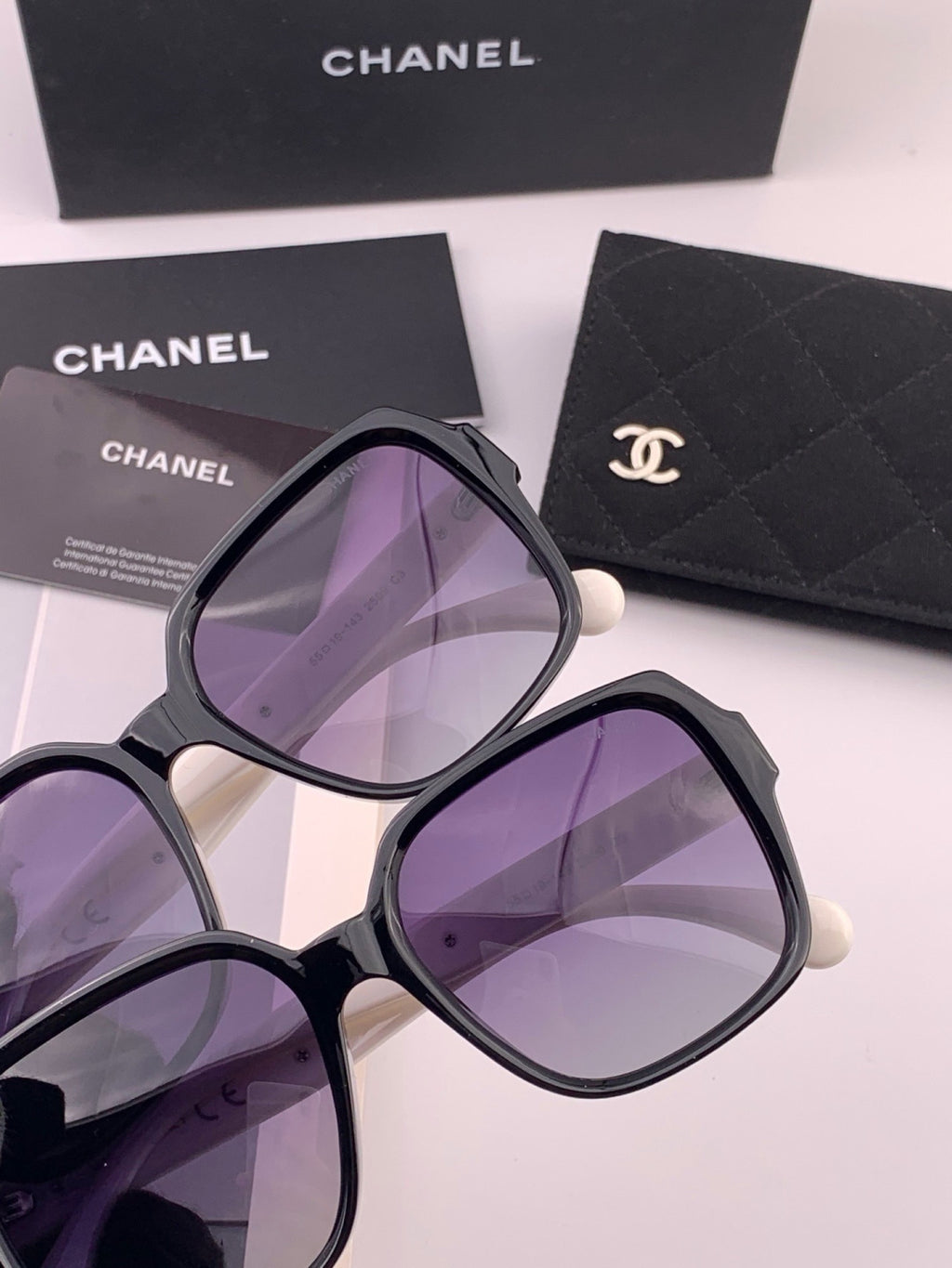 Chanel CH9250 Polarized Square Brown Lens Sunglasses for Women - detail image 3