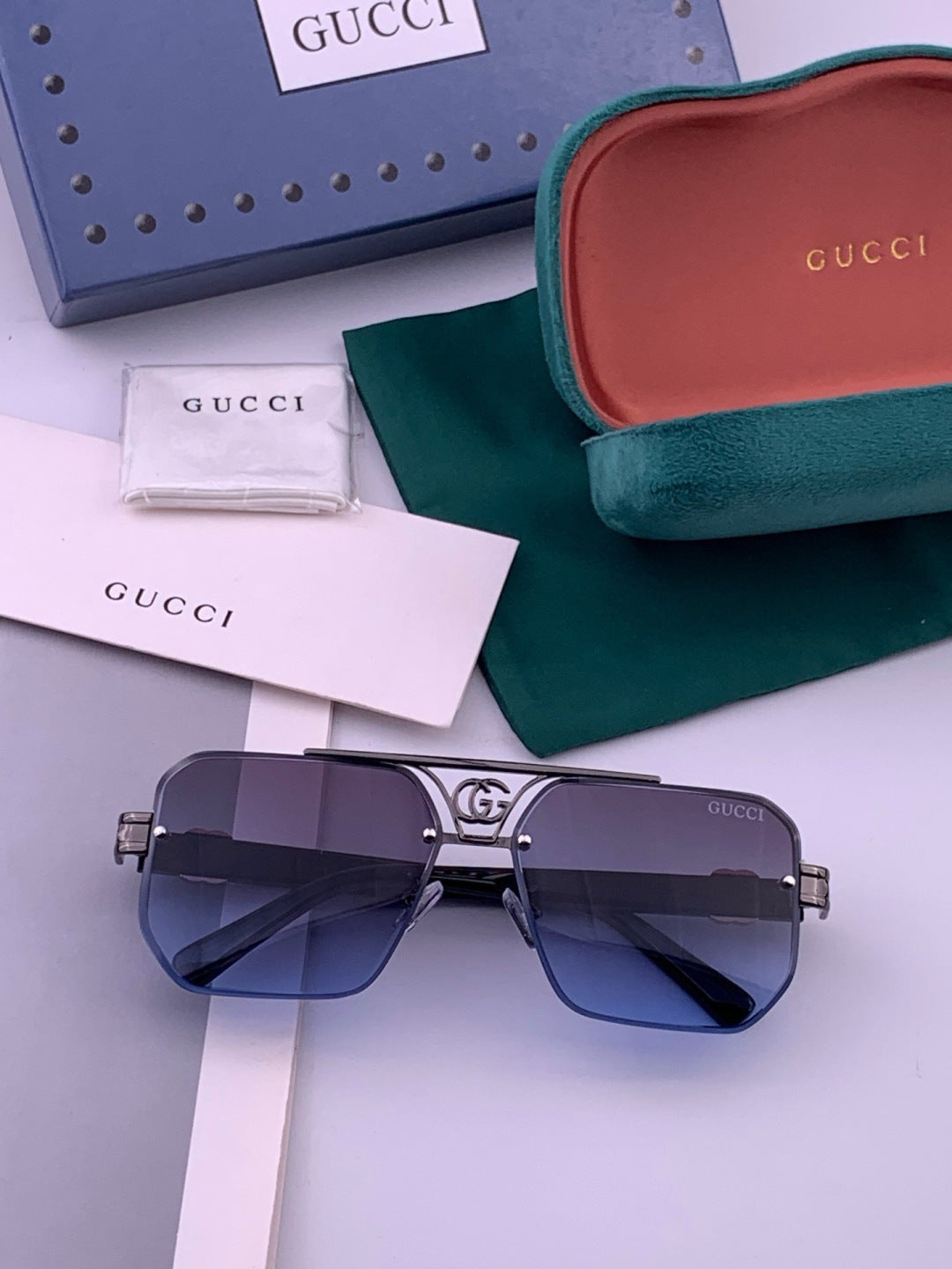 Gucci G21746 Aviator Black Lens Sunglasses for Men & Women - detail image 5