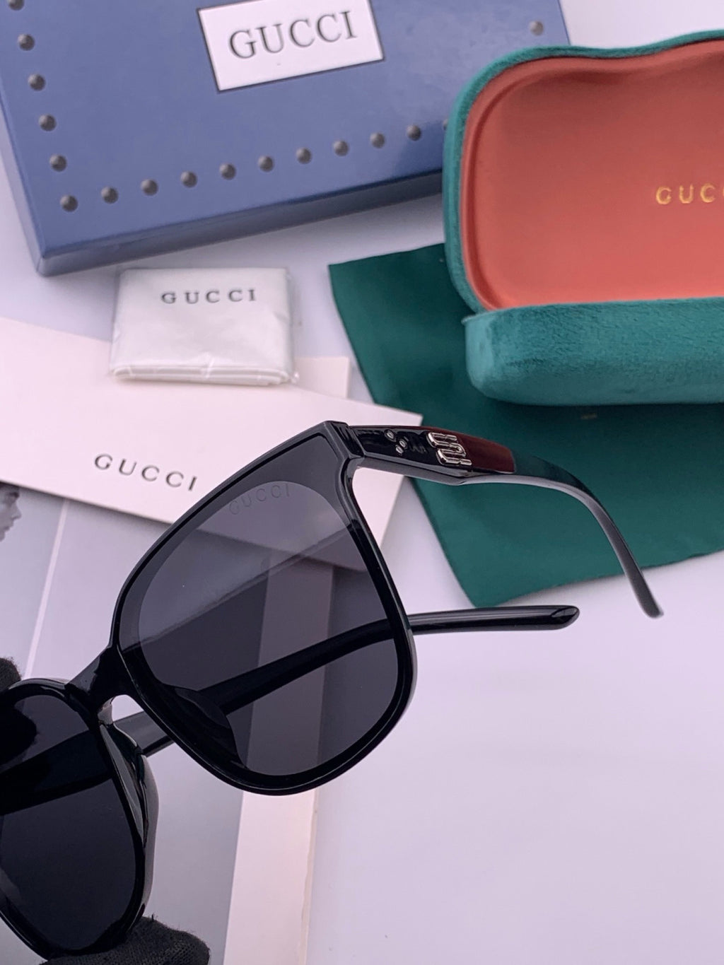 Gucci G12041 Polarized Fashion Gold Lens Sunglasses for Women - detail image 5
