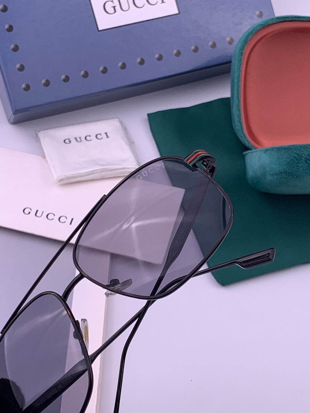 Gucci G0113 Aviator Gold Lens Sunglasses for Men & Women - 431455 - detail image 3