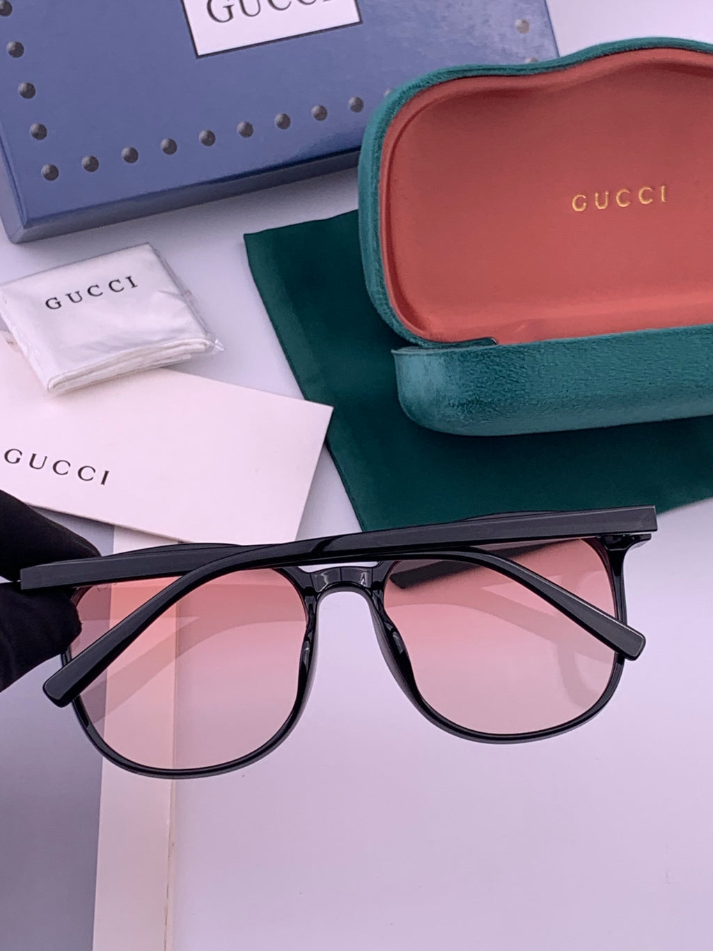Gucci G9369 Polarized Round Black Lens Sunglasses for Men & Women - detail image 4