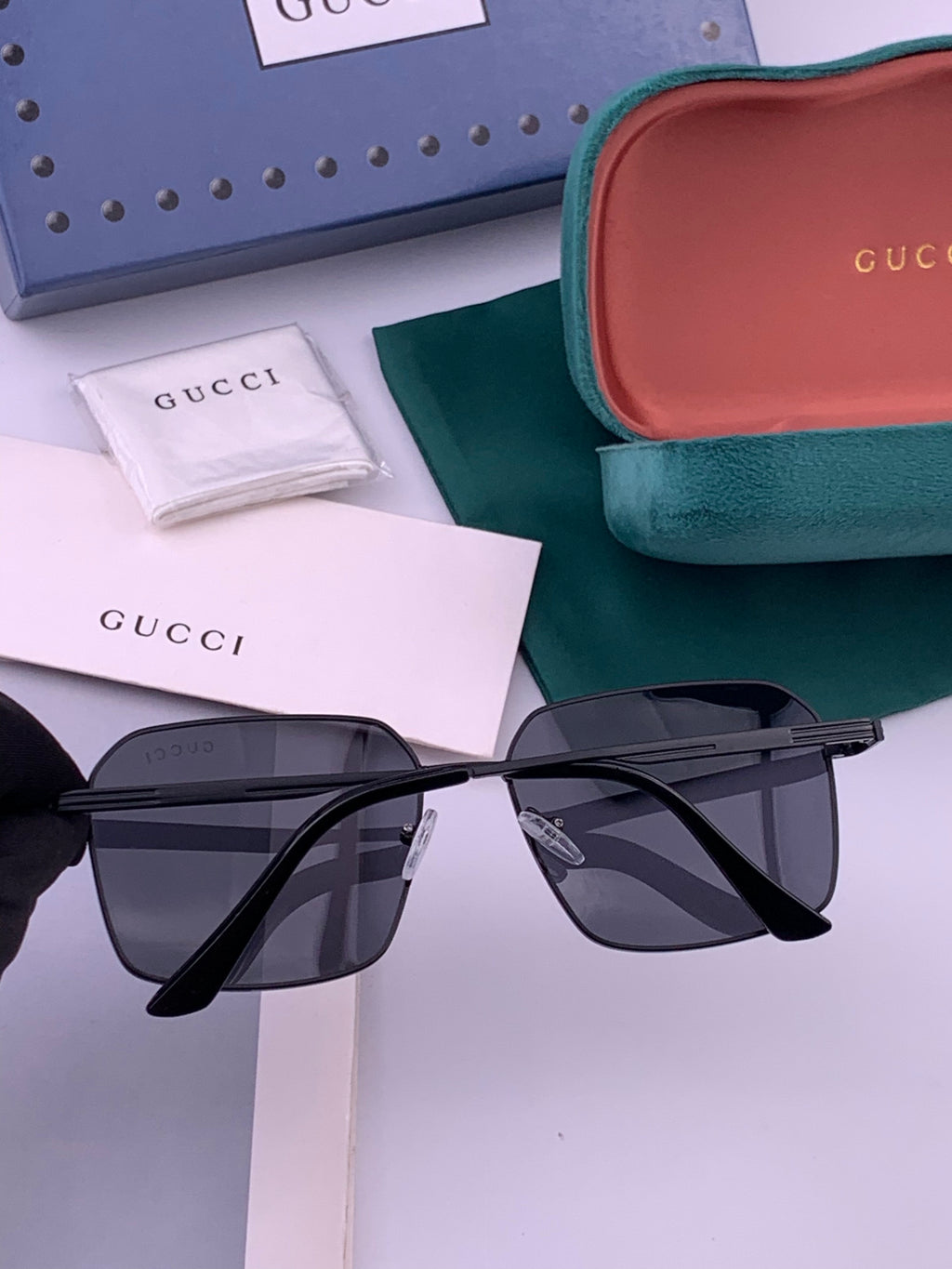 Gucci G3980 Polarized Fashion Gold Lens Sunglasses for Men & Women - 431423 - detail image 4