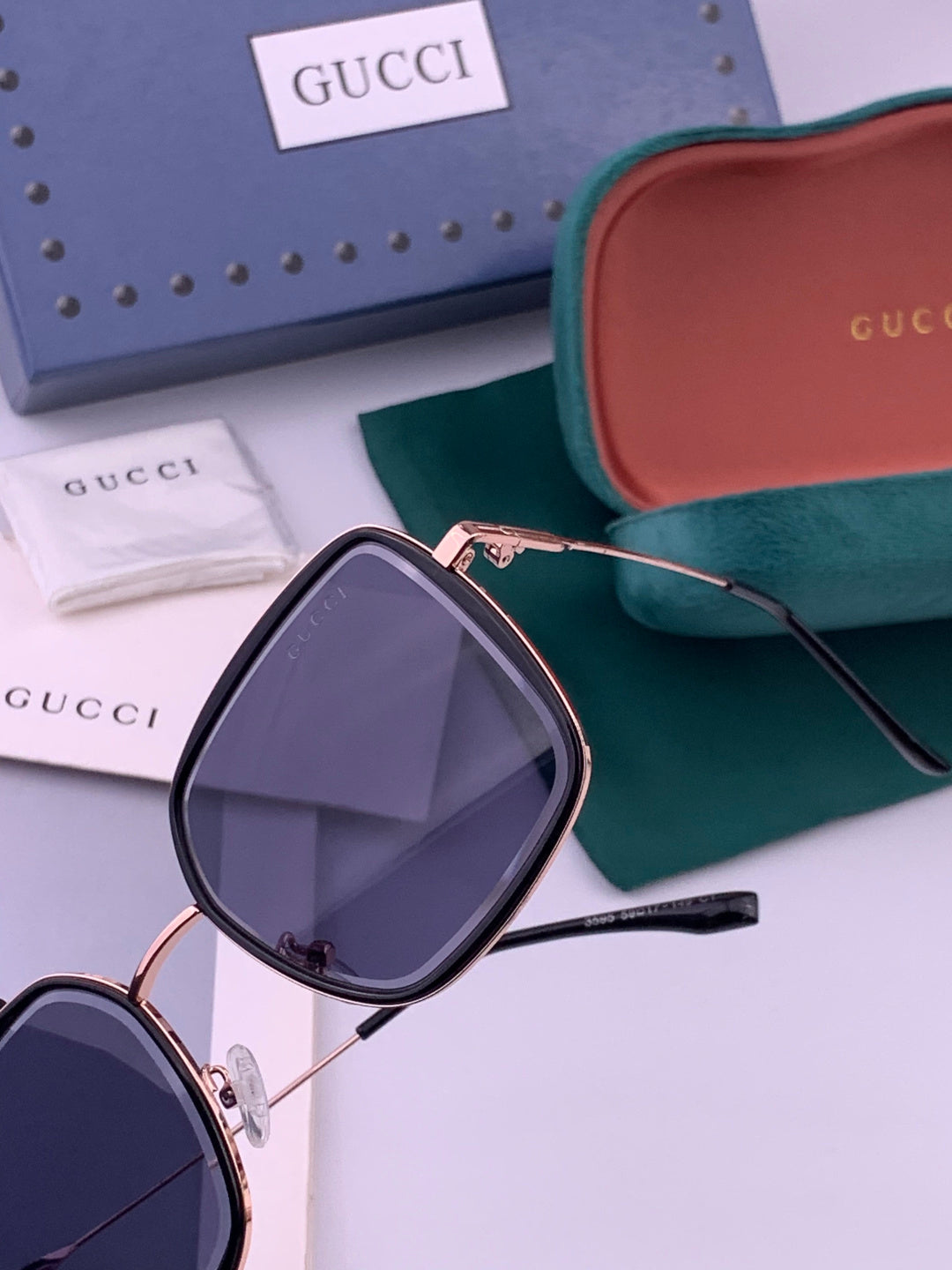 Gucci G5359 Metal Fashion Gold Lens Sunglasses for Men & Women - detail image 3
