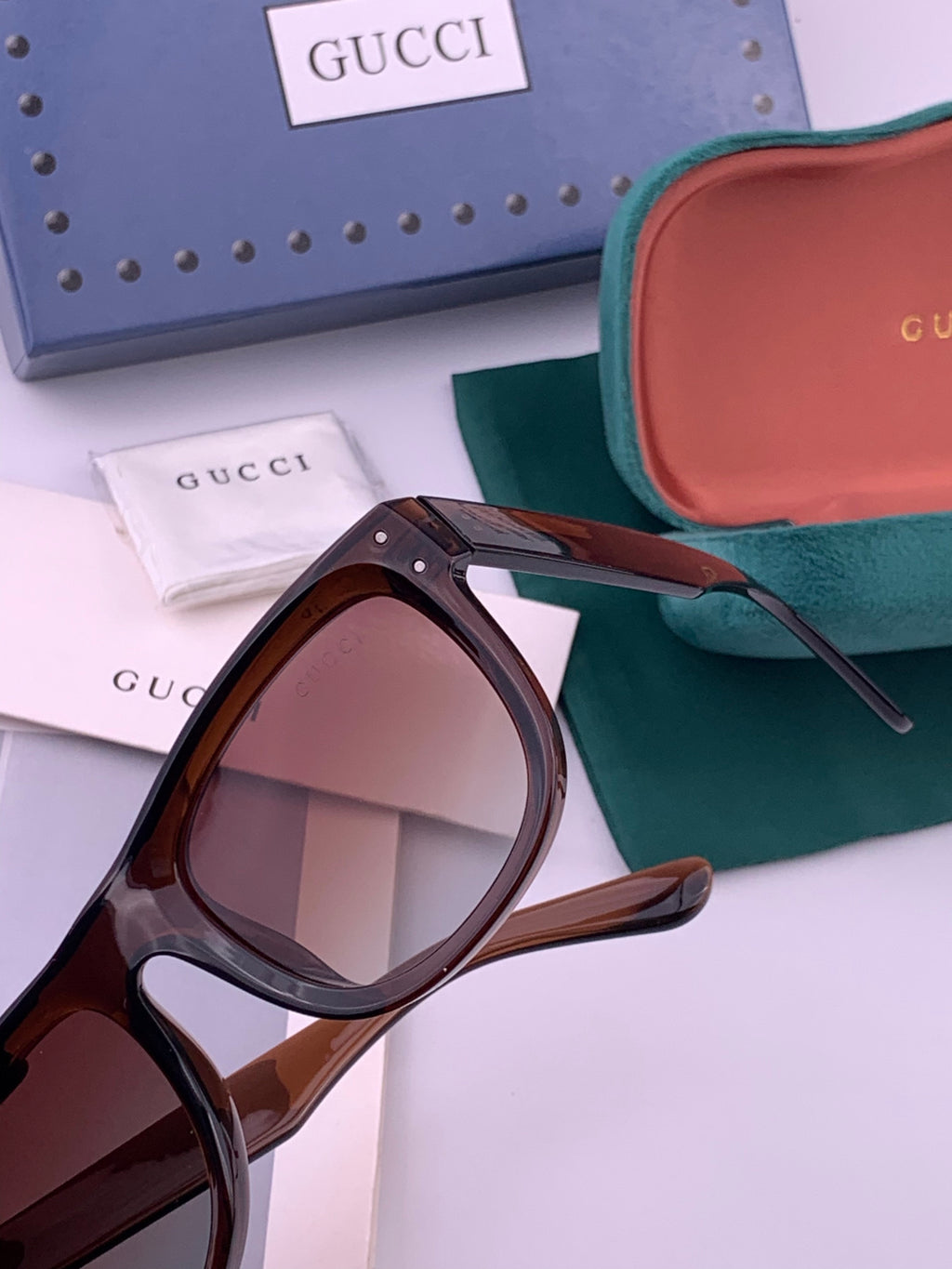 Gucci G9108 Polarized Square Black Lens Sunglasses for Men & Women - detail image 3