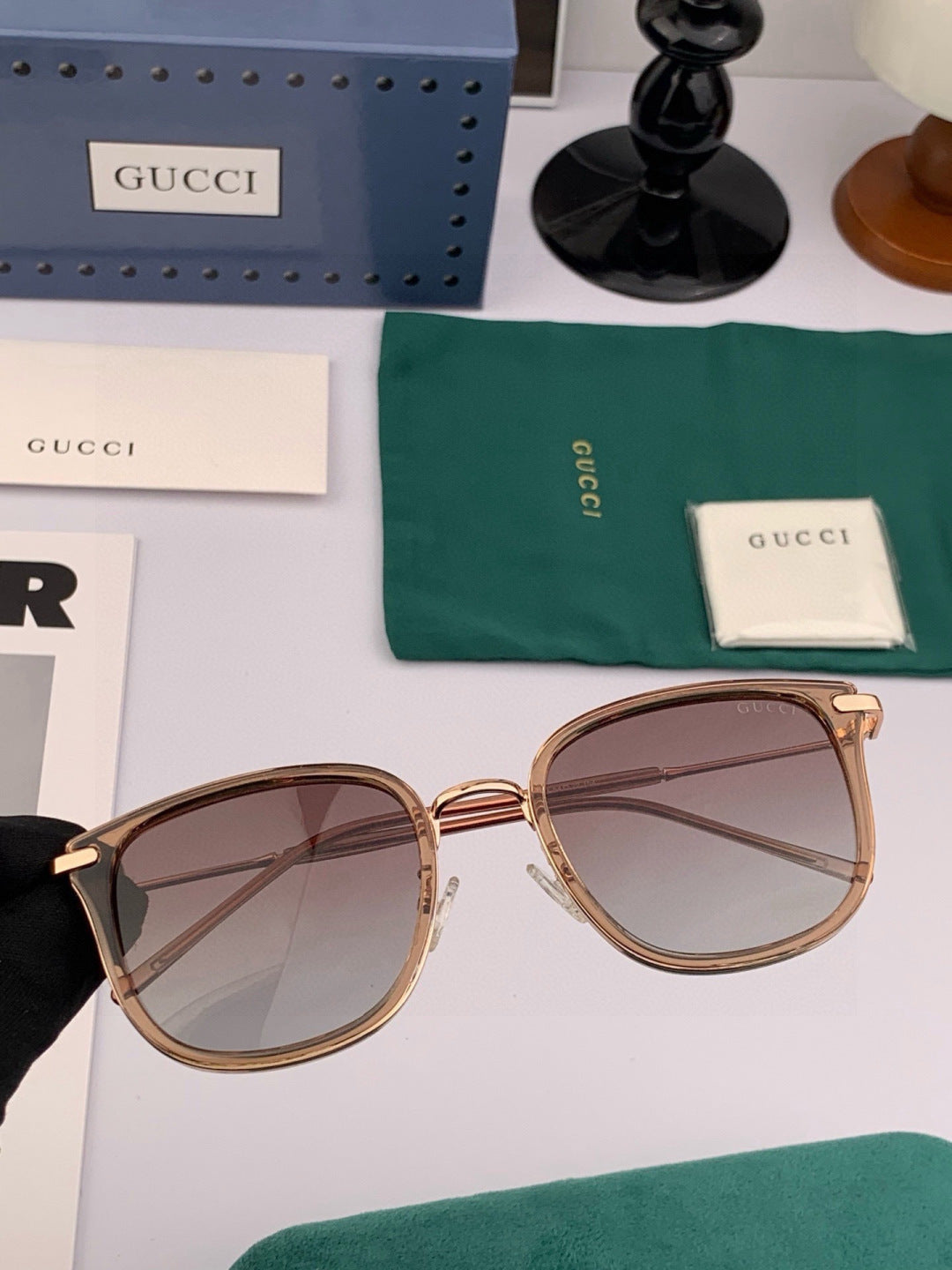 Gucci G6241 Polarized Square Black Lens Sunglasses for Men & Women - detail image 3