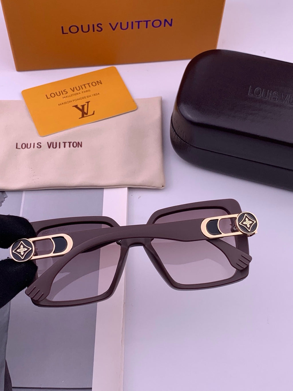 Louis Vuitton L5304 Polarized Square Brown Lens Sunglasses for Men & - 431288 - detail image 5