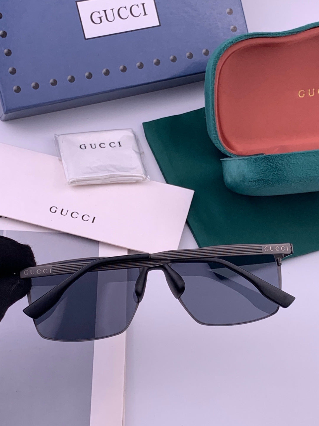 Gucci G6225 Polarized Aviator Gold Lens Sunglasses for Men - 431410 - detail image 6