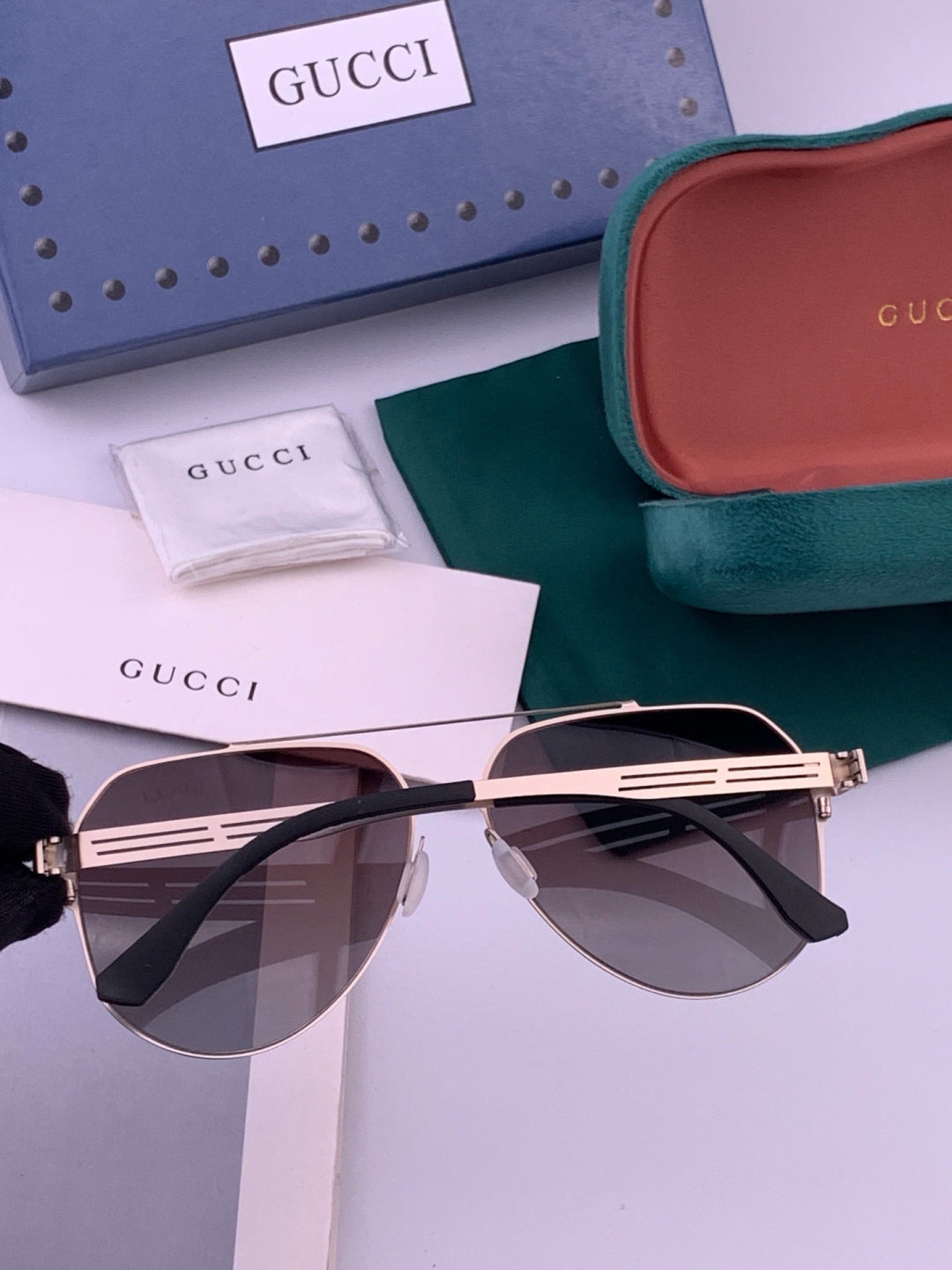 Gucci G5809 Polarized Fashion Gold Lens Sunglasses for Men & Women - 431415 - detail image 6