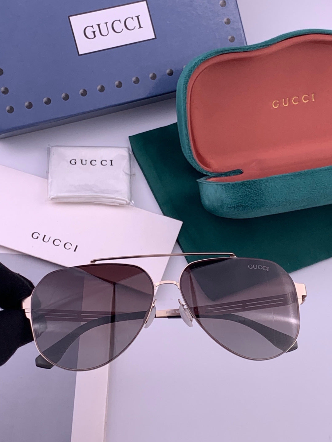 Gucci G5809 Polarized Fashion Gold Lens Sunglasses for Men & Women - 431415