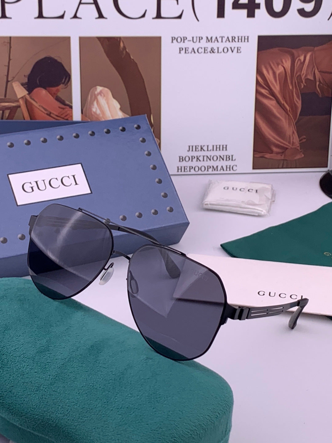 Gucci G5809 Polarized Fashion Gold Lens Sunglasses for Men & Women - 431416 - detail image 2
