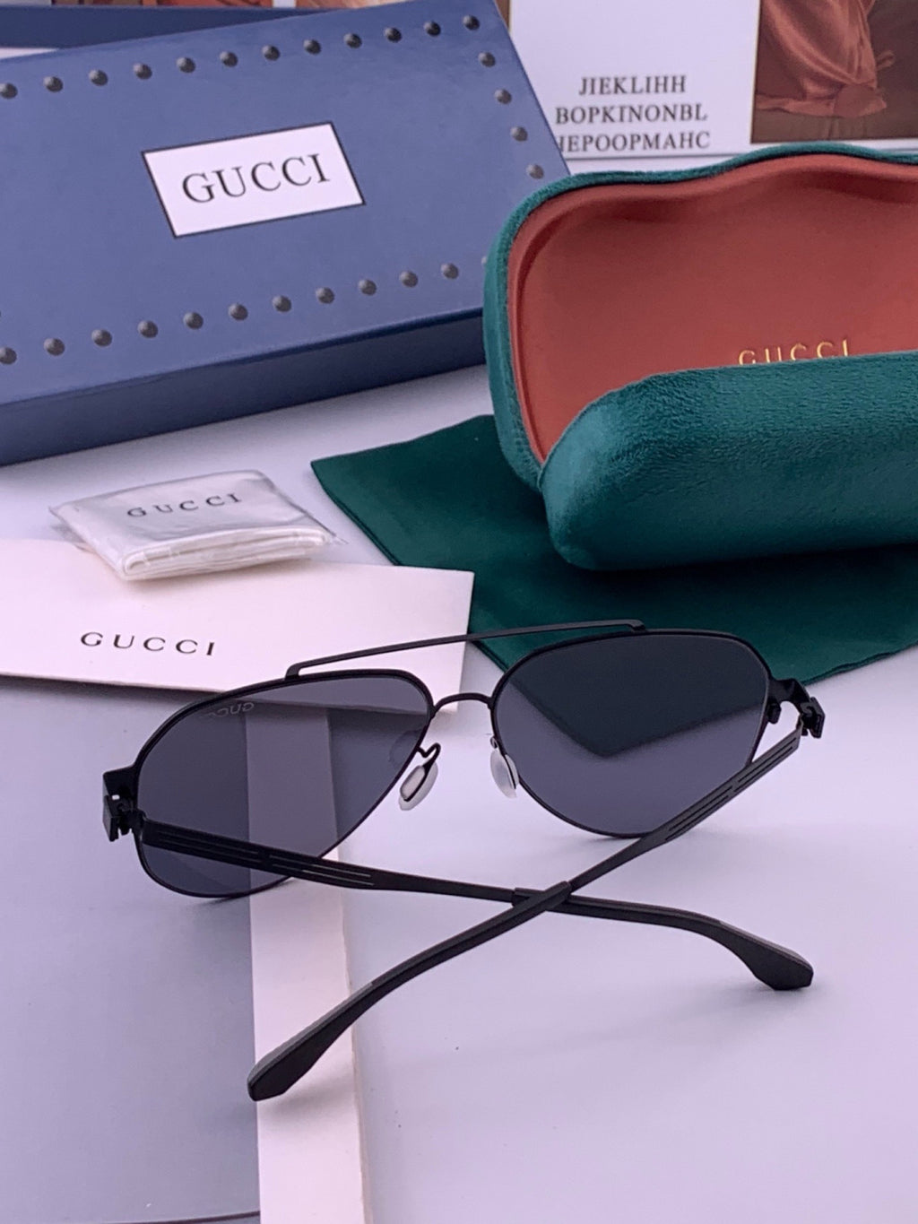 Gucci G5809 Polarized Fashion Gold Lens Sunglasses for Men & Women - 431416 - detail image 4