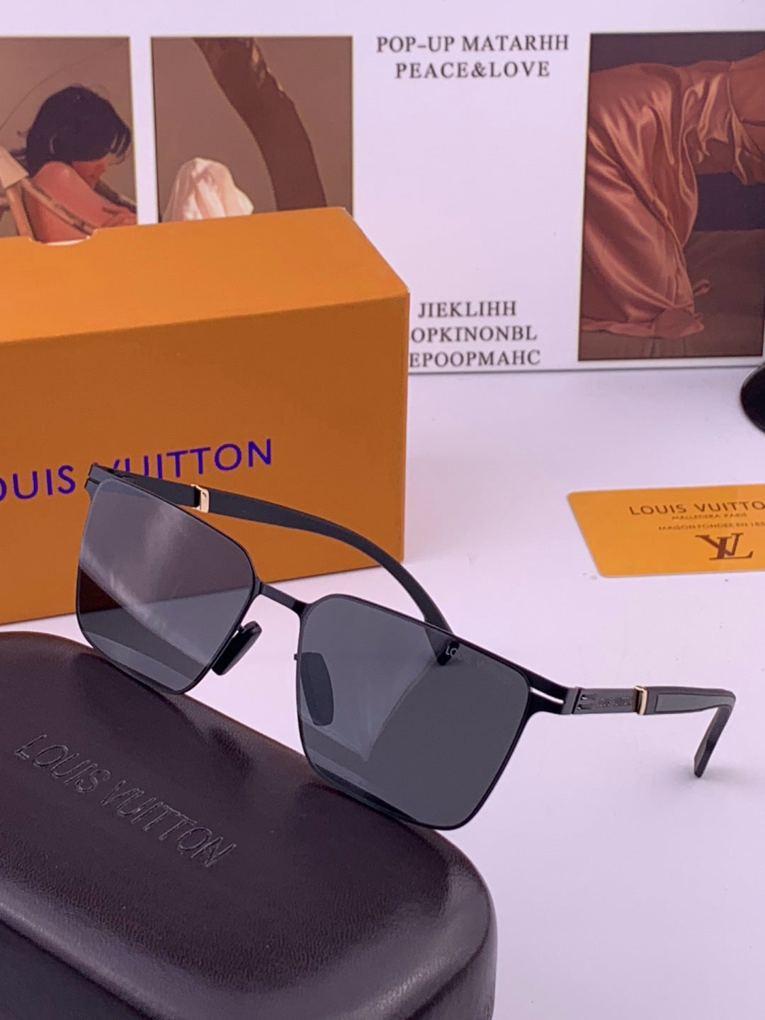 Louis Vuitton L516 Fashion Gold Lens Sunglasses for Men & Women - 431269 - detail image 2